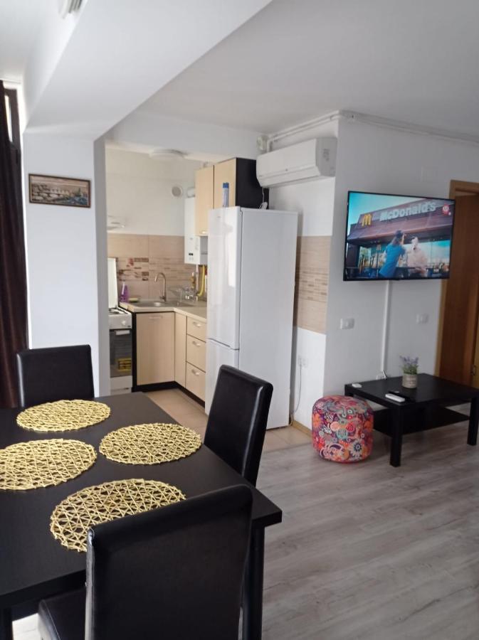 Apartament Lulu Mamaia Nord, 3 minute de plaja Năvodari Exterior foto